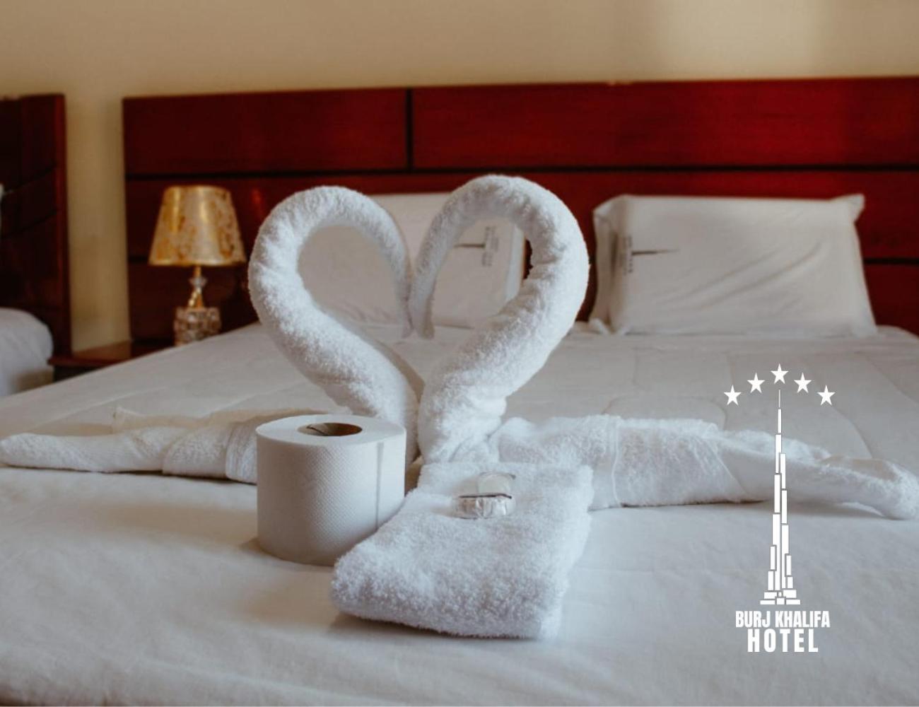 Hotel Burj Khalifa Quillabamba Екстер'єр фото
